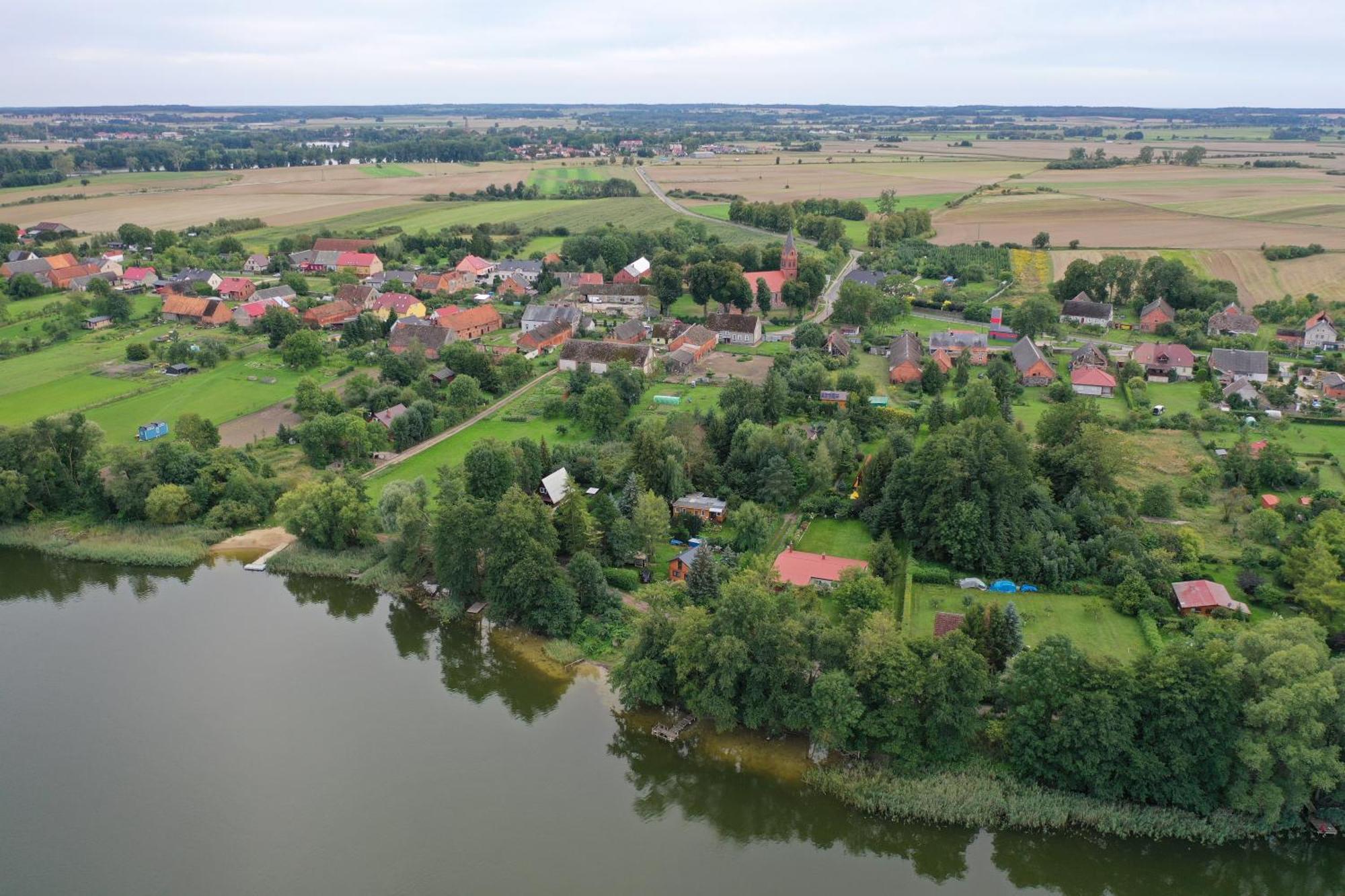 Domek Letniskowy Drewniany Nad Jeziorem Strzeszowskim Nowy Экстерьер фото