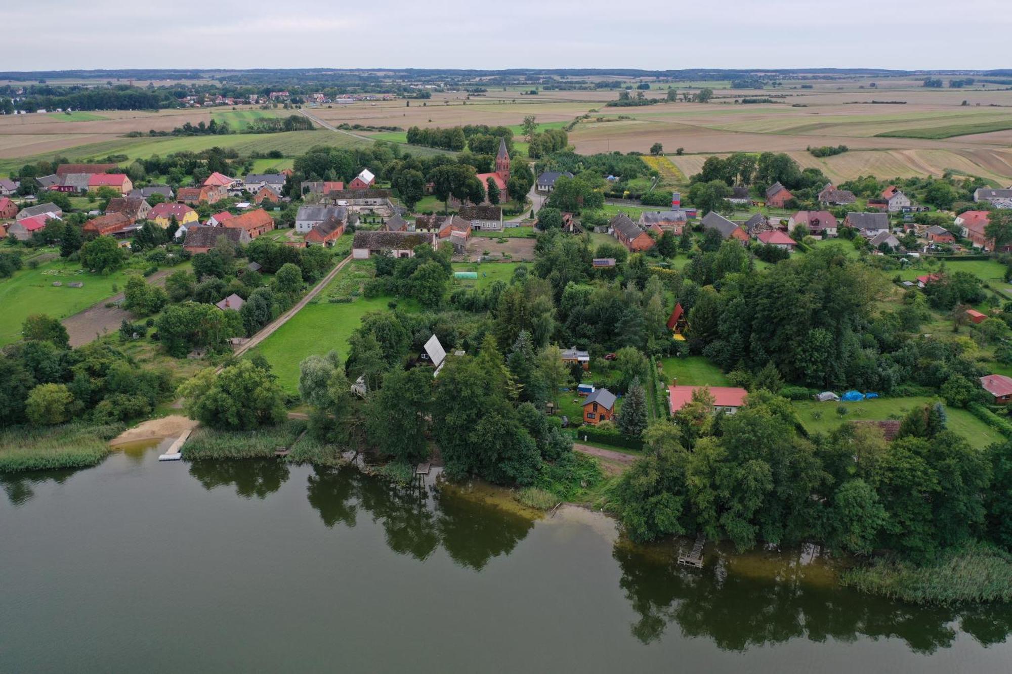 Domek Letniskowy Drewniany Nad Jeziorem Strzeszowskim Nowy Экстерьер фото